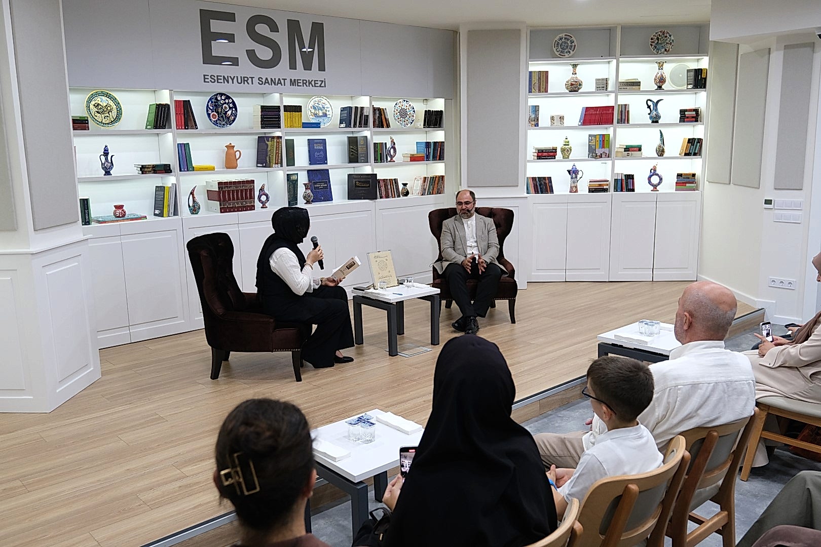 Esenyurt Sanat Merkezi İkinci Sergisini Sanatseverlerle Buluşturdu