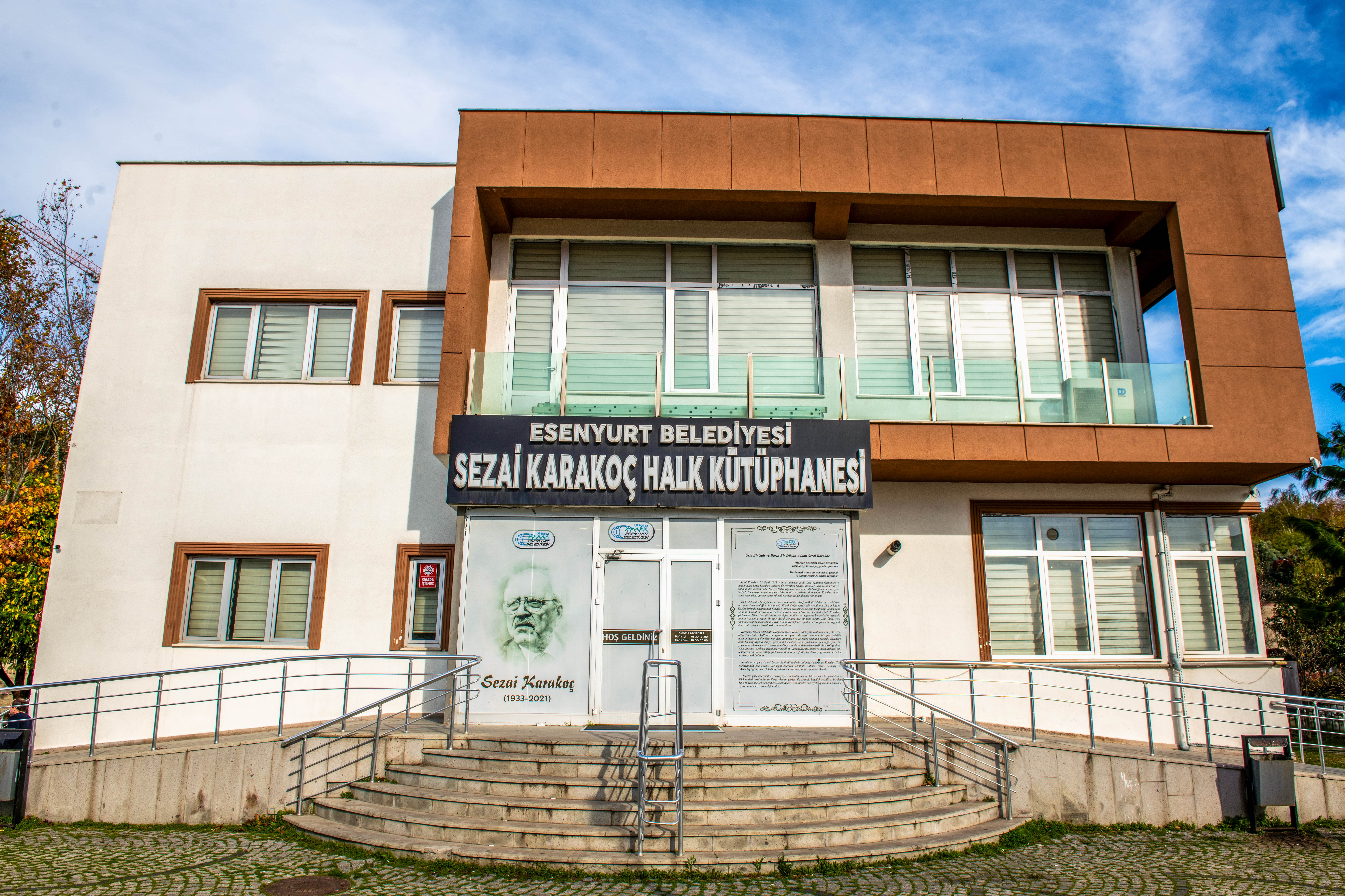 Sezai Karakoç Kütüphanesi