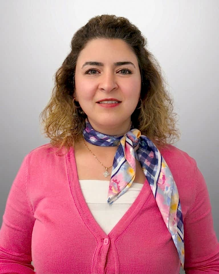 GÜLER ÇINAR