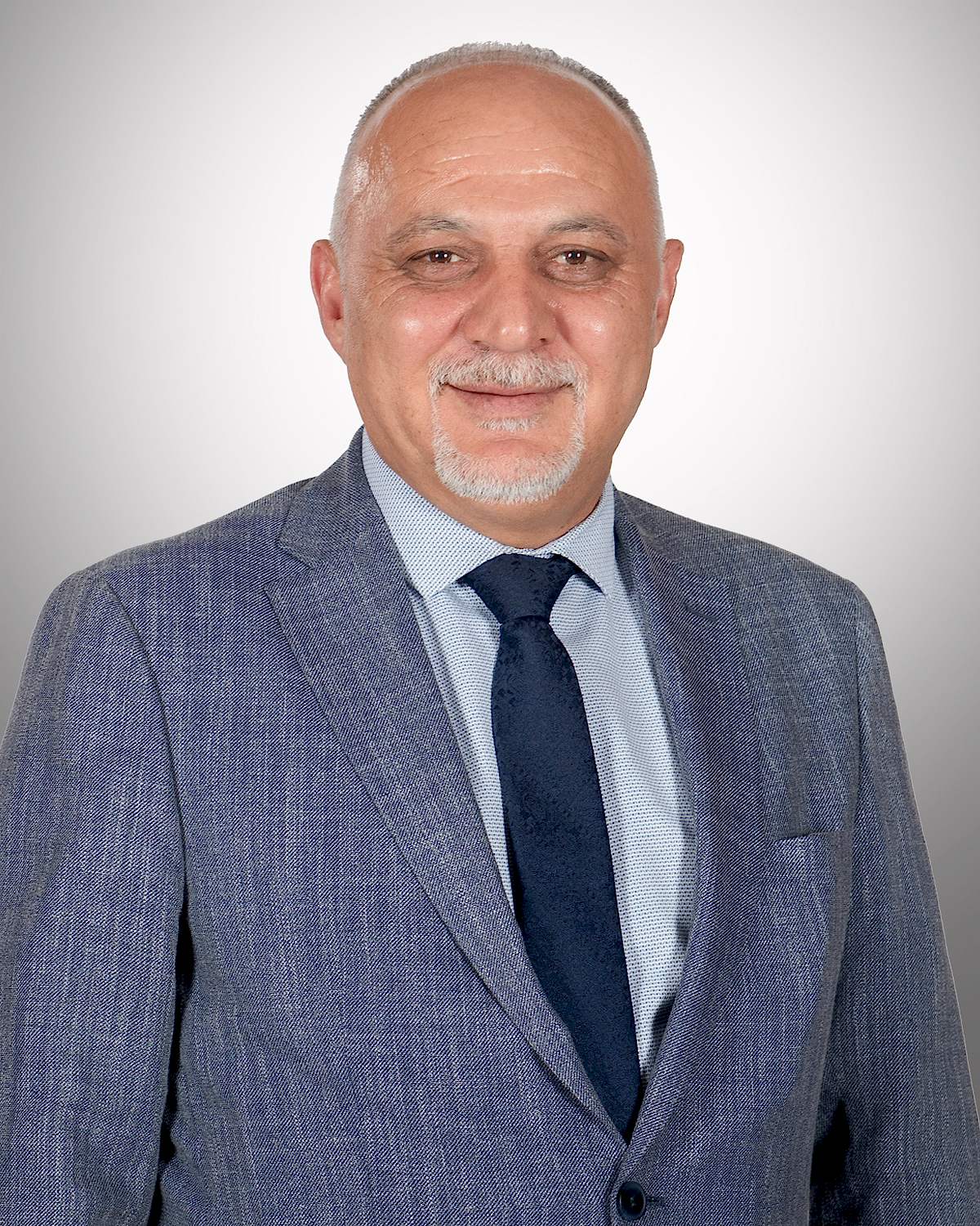 CANALİ TAN